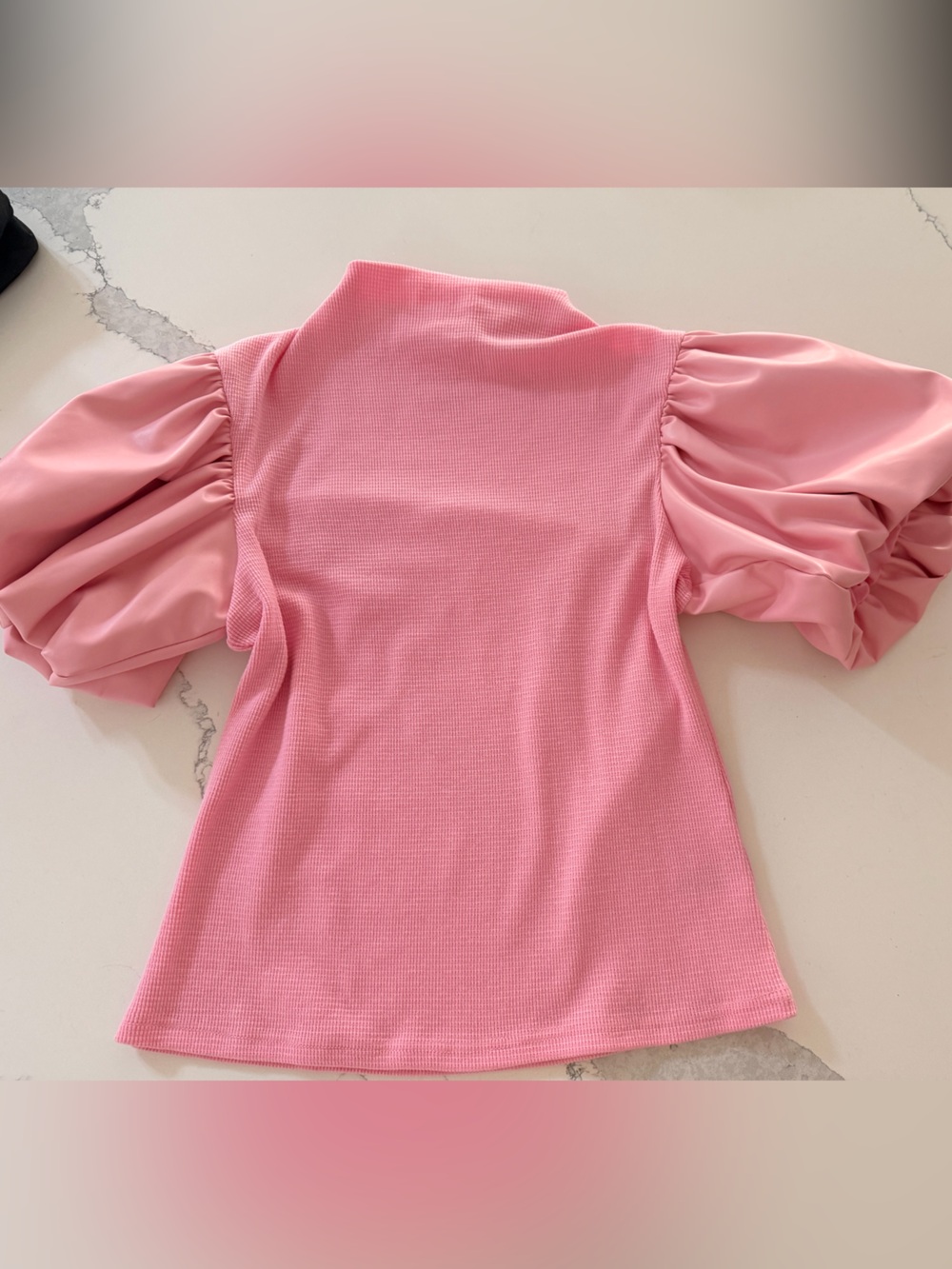 entro Pink Puff-Sleeve Knit Top
